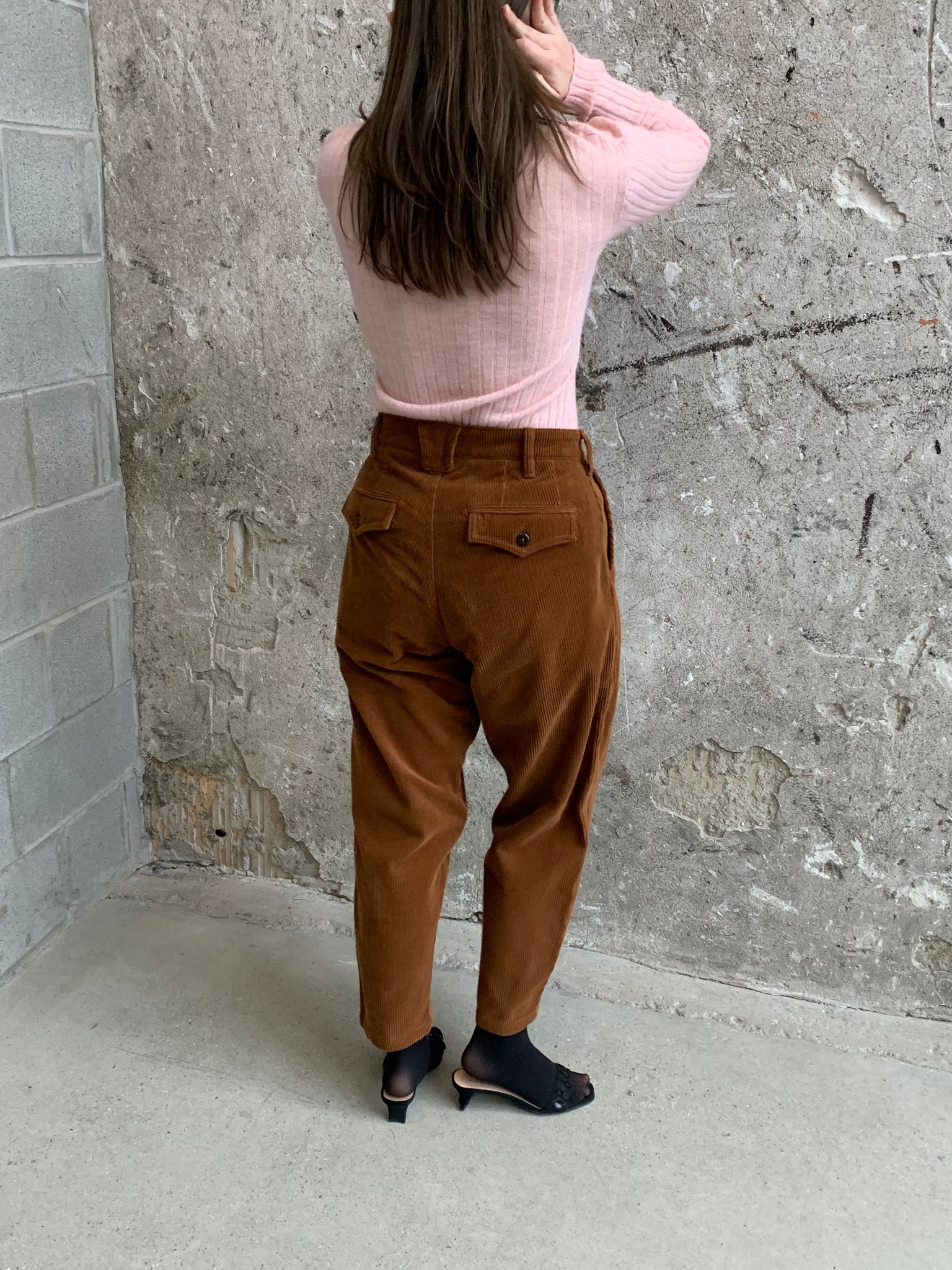 monitaly corduroy pants