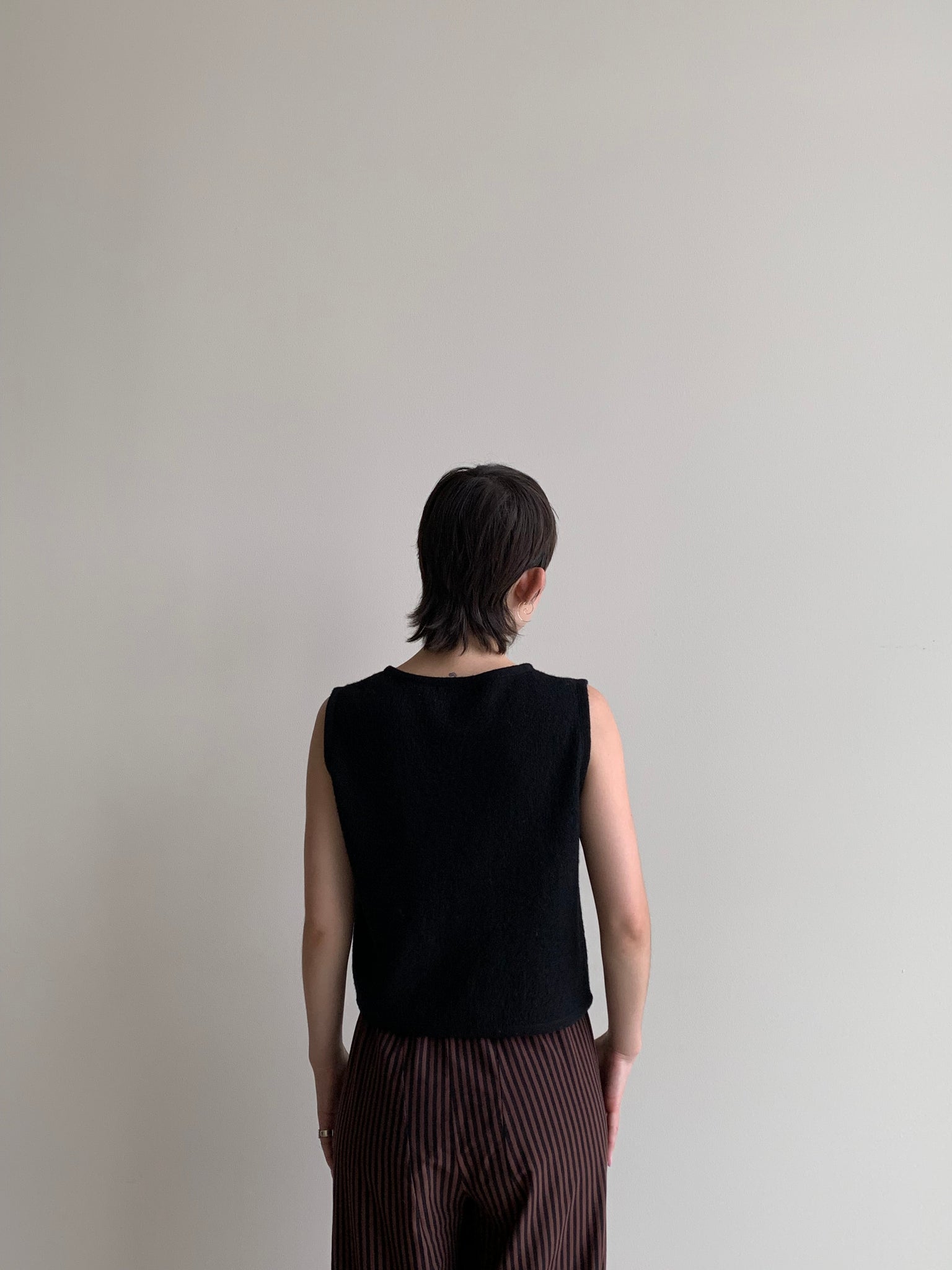 Worsted wool vest top