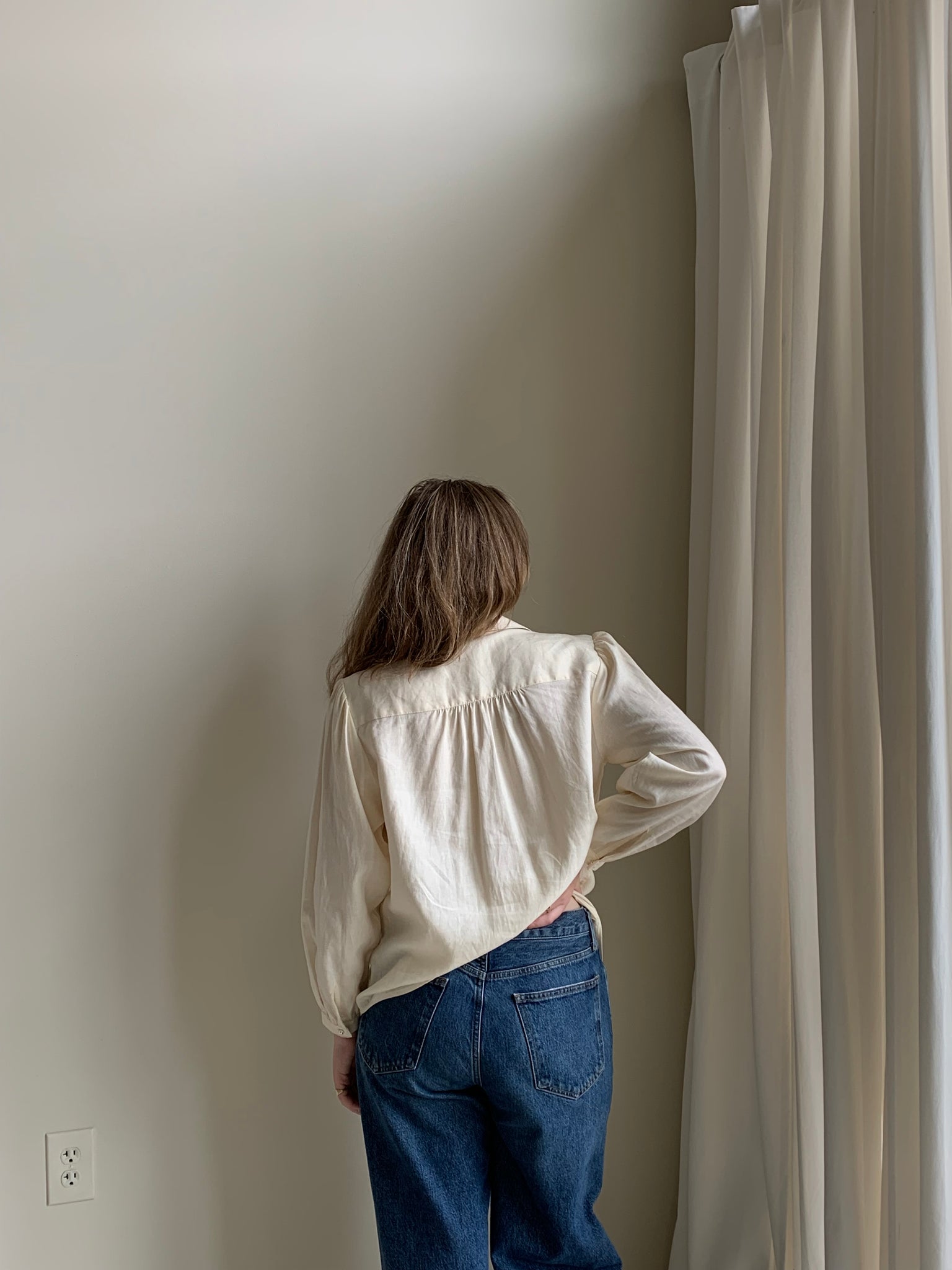 Linen ruffle blouse